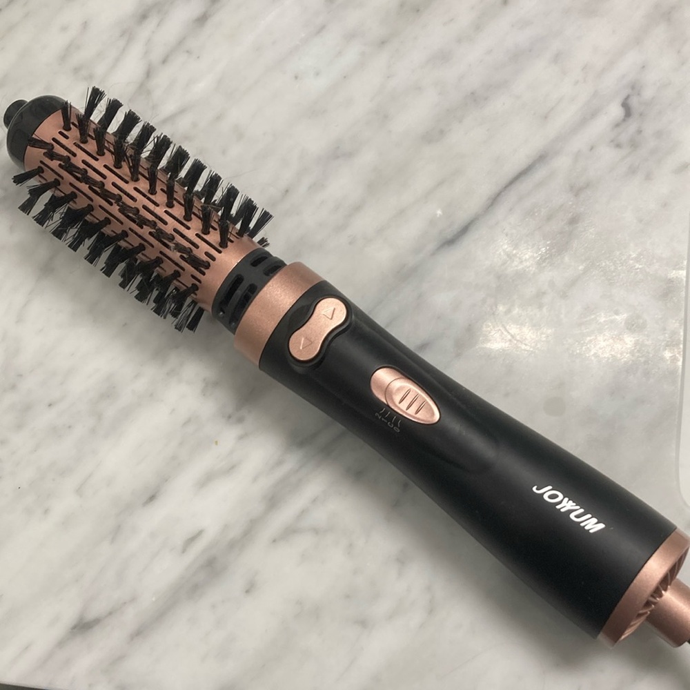Black and Gold Hair Styling Brush